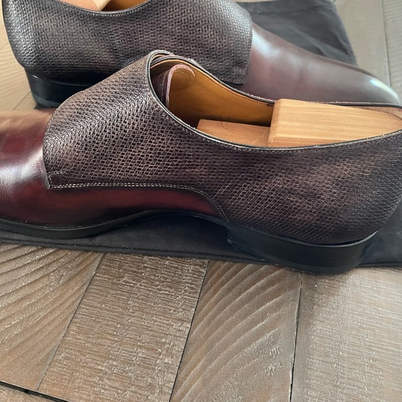 Amazing double Monk Magnanni dress shoes. Color is beautiful! - Picture 11 of 14